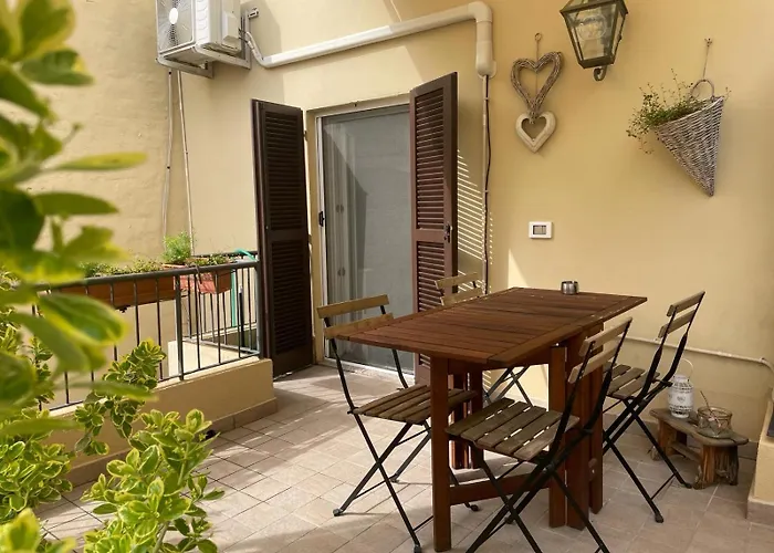 Casa Noe - Trilocale - Centro - Wifi - Spazioso Terrazzo Ravenna